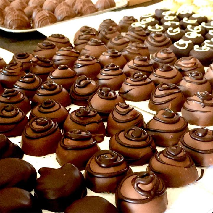 Huisgemaakte ambachtelijke pralines van Food@Home — foto 5 van 11