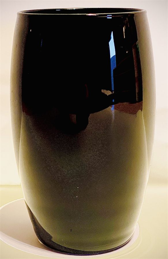 Waterglas zwart