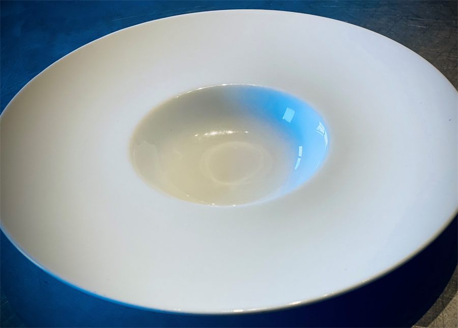 Wit bord, diameter 24 cm